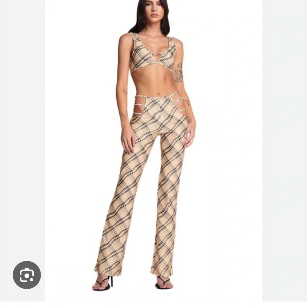 I.AM.GIA Lucid Set Tan Plaid - Picture 6 of 8
